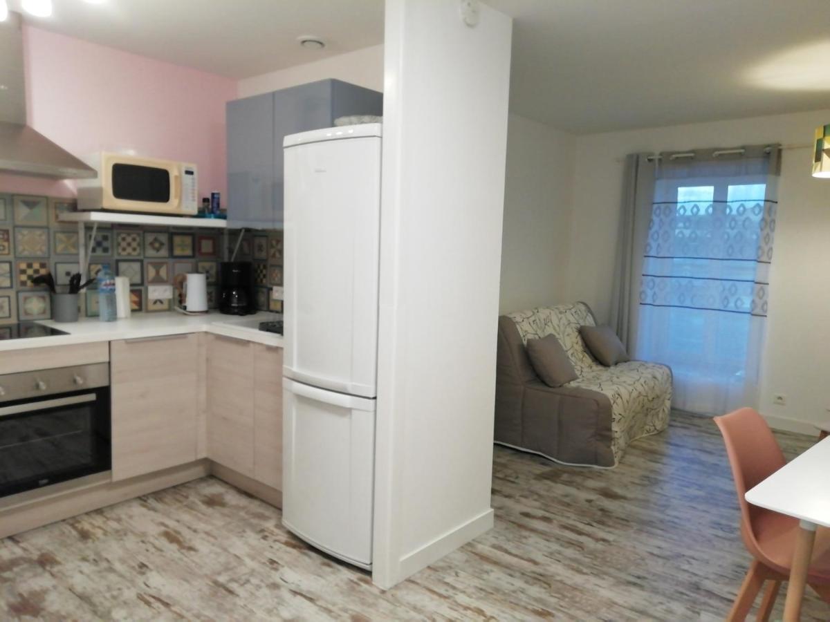 Joli Appartement, 1 Chambre, Au Coeur De Mouilleron St Germain المظهر الخارجي الصورة